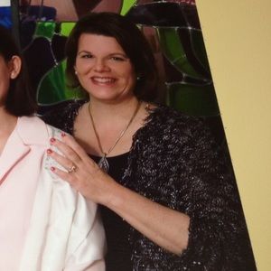 Meet your Posher, Michele